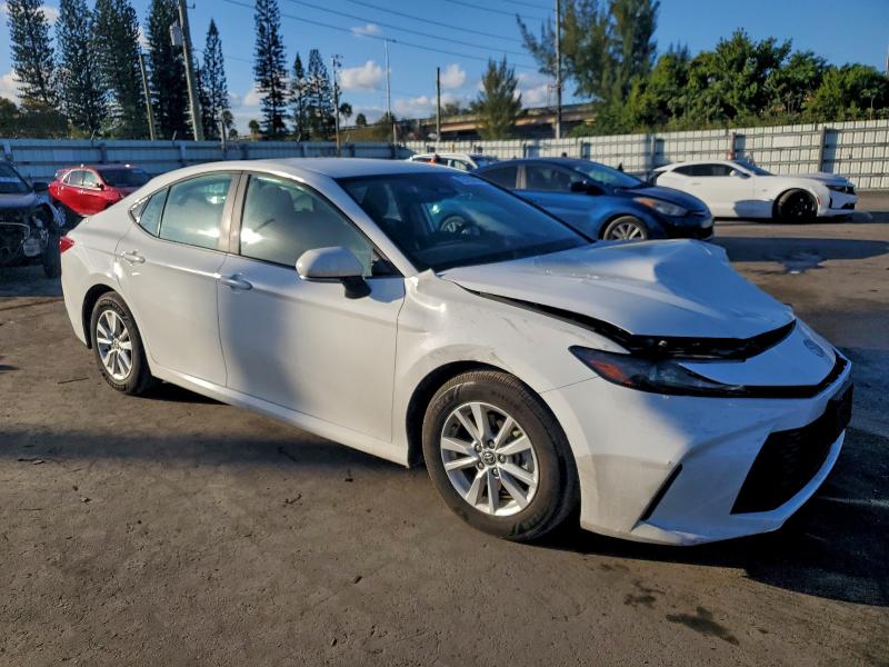 Фото 4 - TOYOTA CAMRY