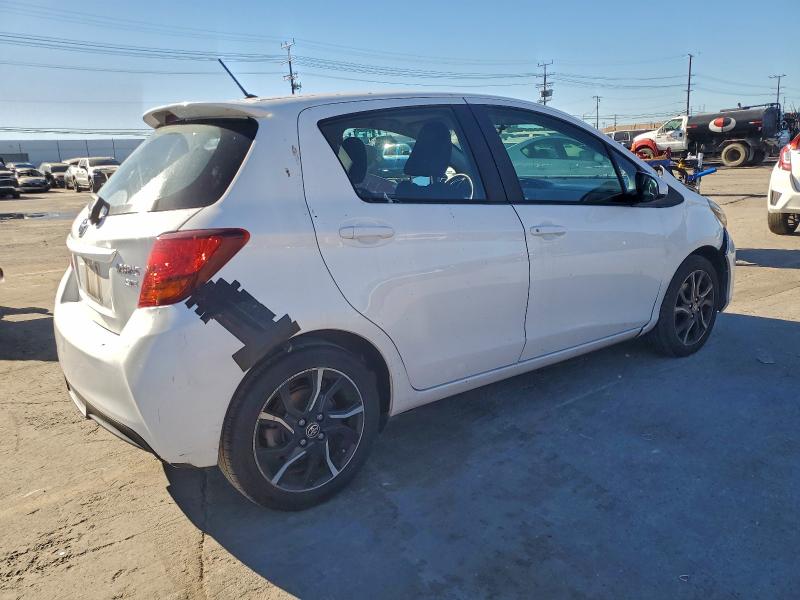 Фото 3 - TOYOTA YARIS