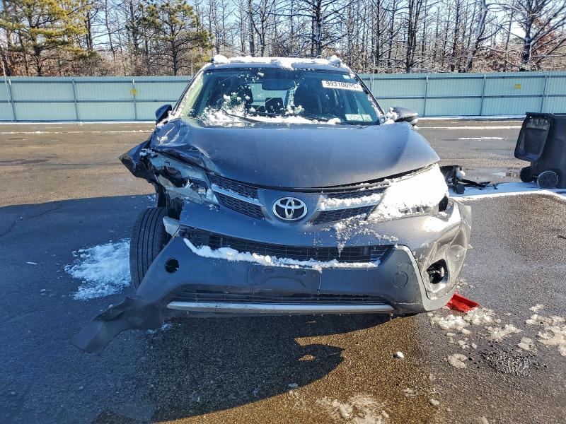 Фото 5 - TOYOTA RAV4