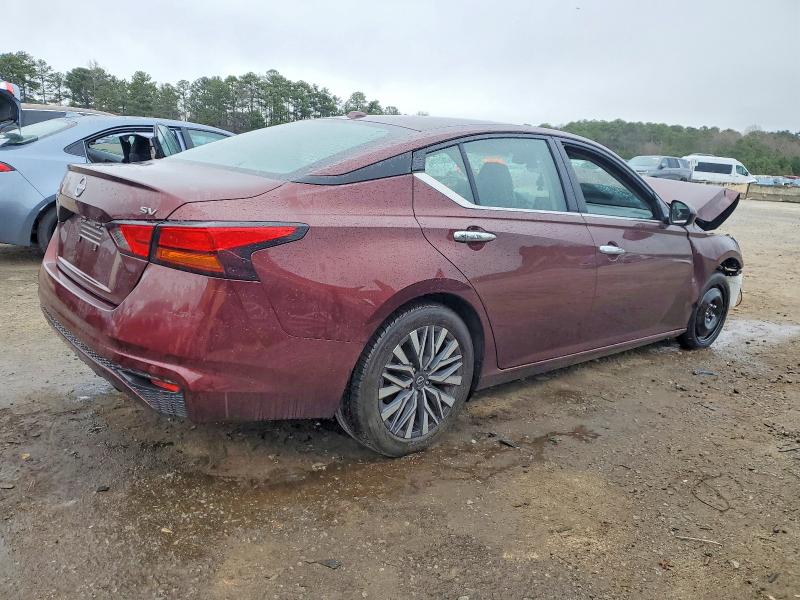 Фото 3 - NISSAN ALTIMA