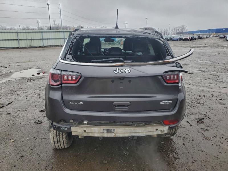 Фото 6 - JEEP COMPASS