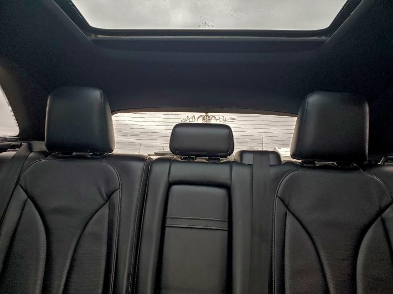 Фото 10 - LINCOLN MKZ