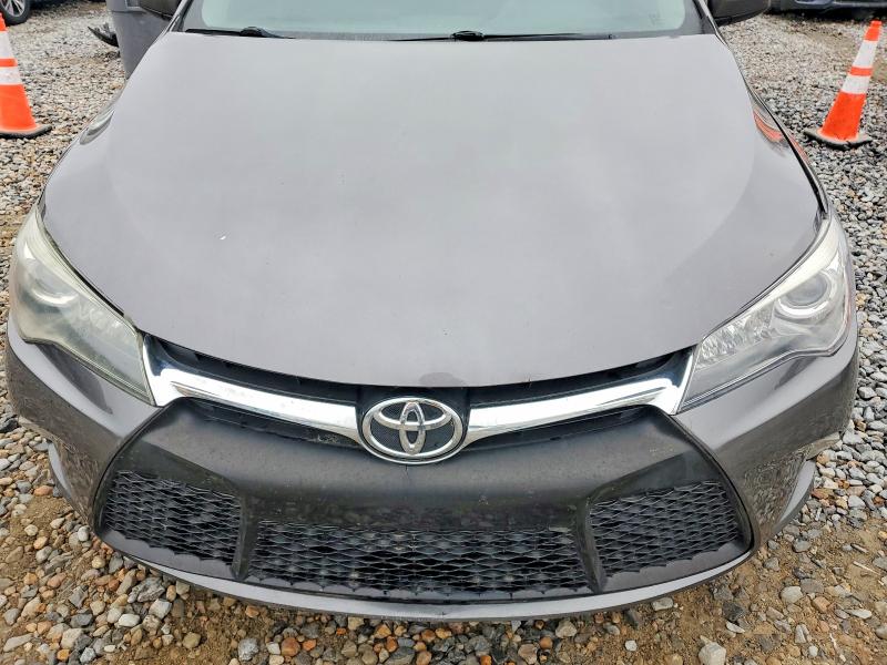 Фото 10 - TOYOTA CAMRY