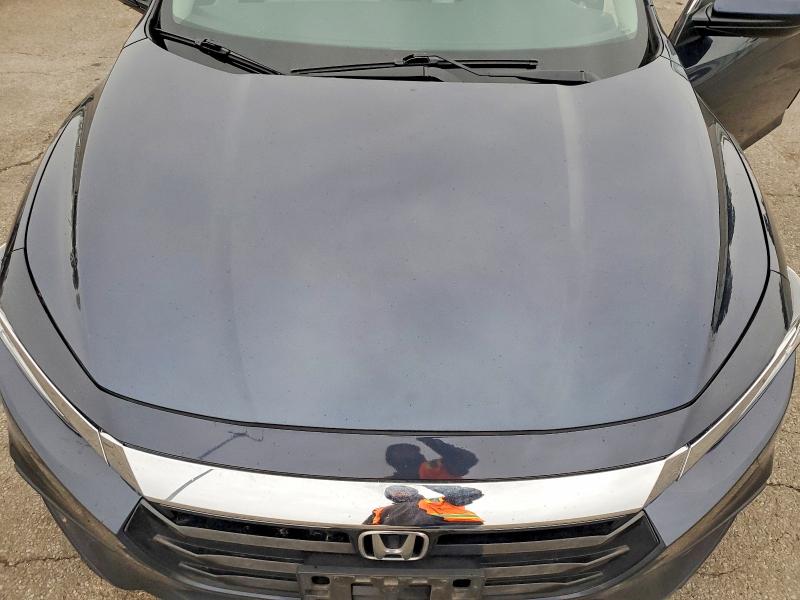 Фото 11 - HONDA INSIGHT