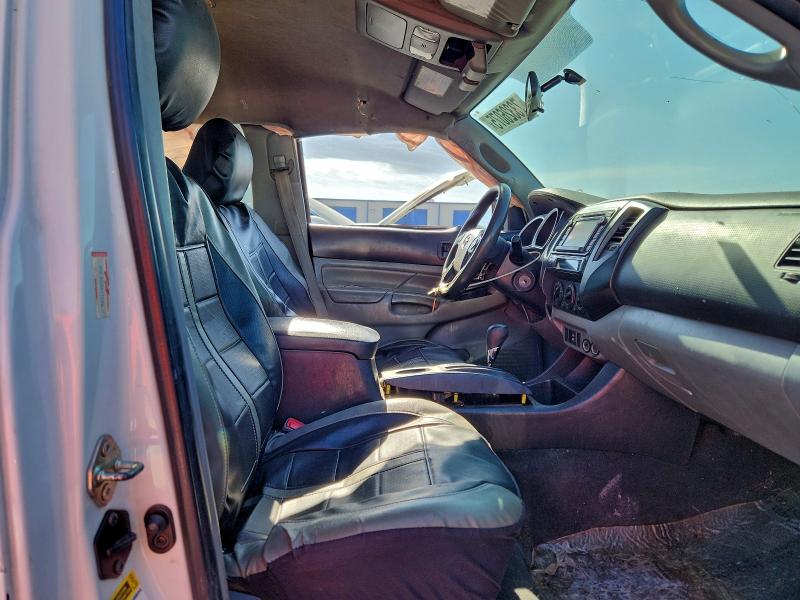 Фото 7 - TOYOTA TACOMA