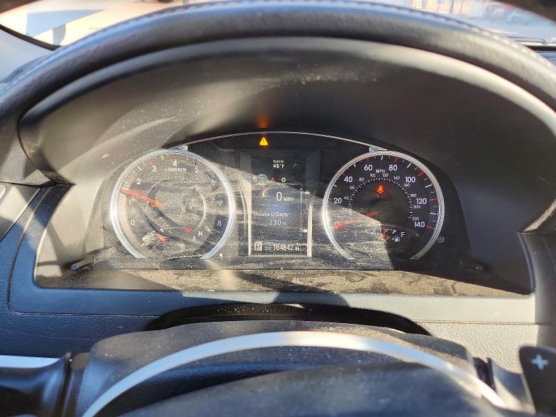 Фото 9 - TOYOTA CAMRY