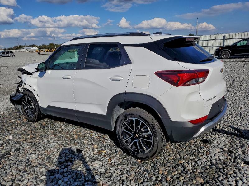 Фото 2 - CHEVROLET TRAILBLZR