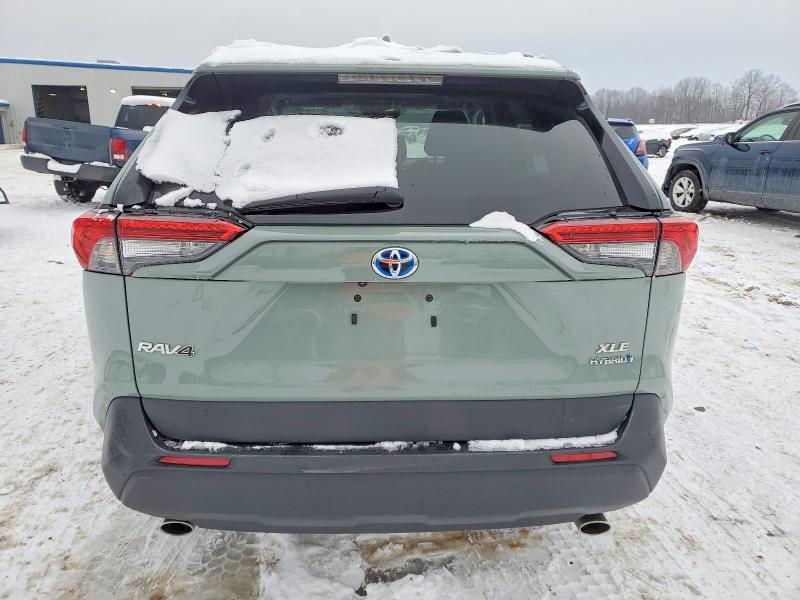 Фото 6 - TOYOTA RAV4