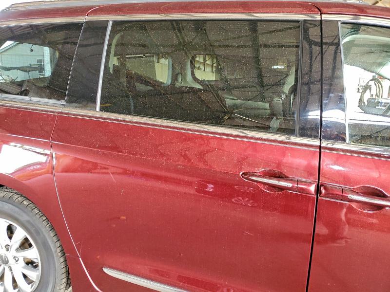 Фото 10 - CHRYSLER PACIFICA