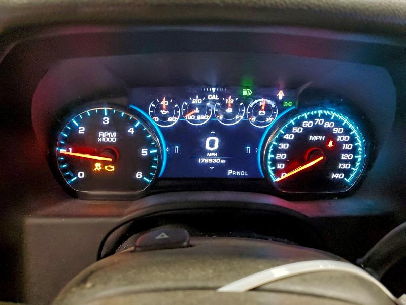 Фото 9 - CHEVROLET SUBURBAN