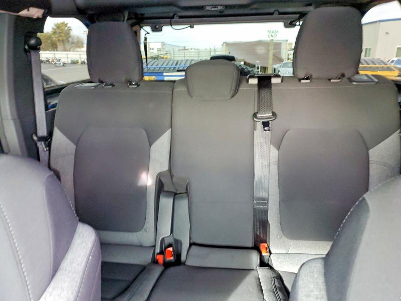 Фото 10 - FORD BRONCO