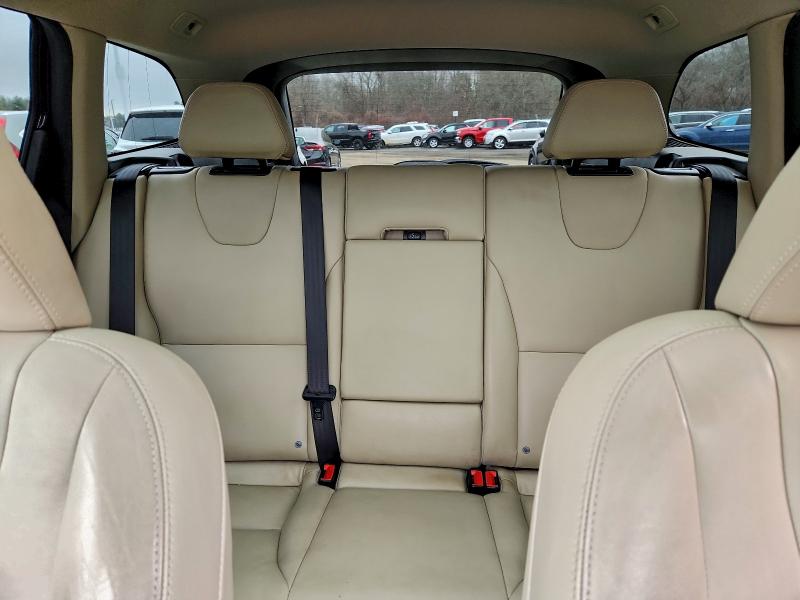 VOLVO XC60 2016 VIN YV449MRK3G2889228