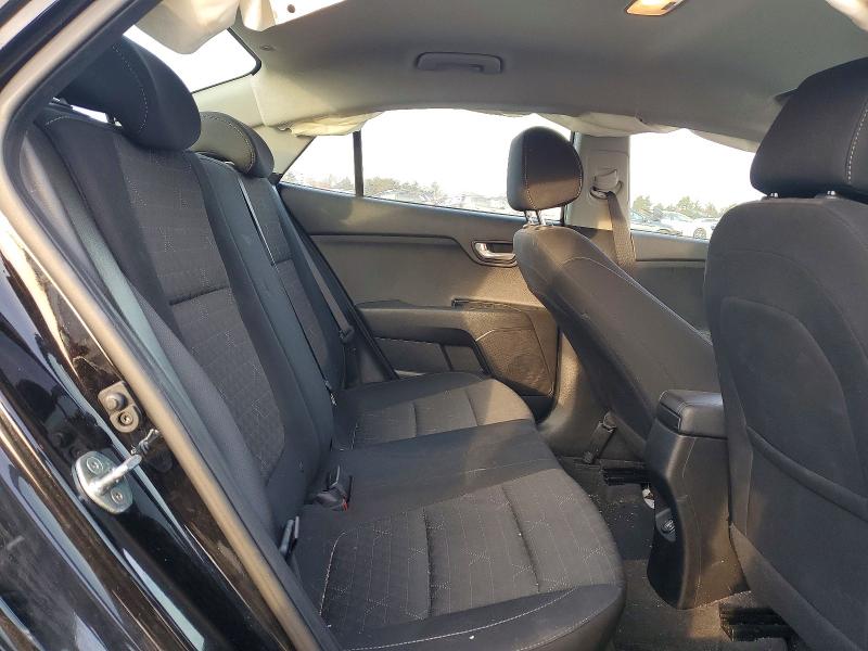 Фото 10 - KIA RIO