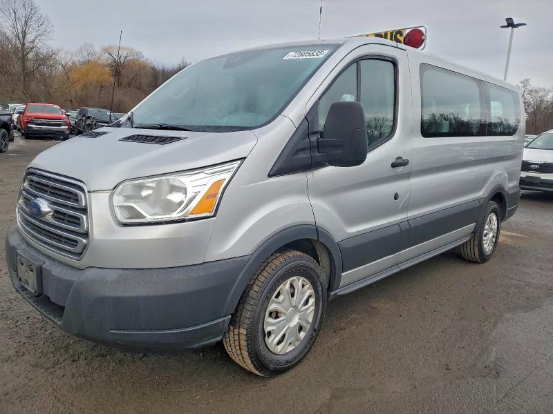 Фото 1 - FORD TRANSIT