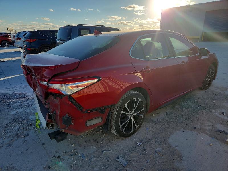 Фото 3 - TOYOTA CAMRY