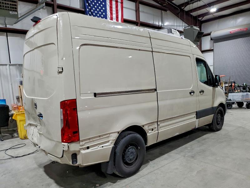 Фото 3 - MERCEDES-BENZ SPRINTER