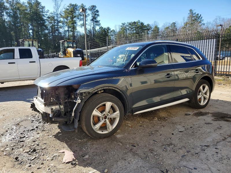 Фото 1 - AUDI Q5
