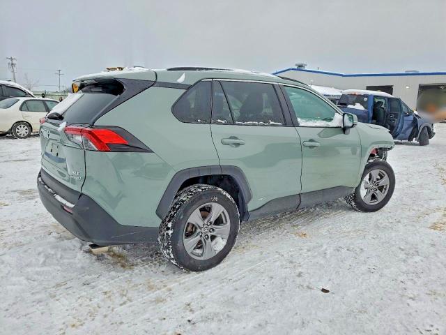 Фото 3 - TOYOTA RAV4