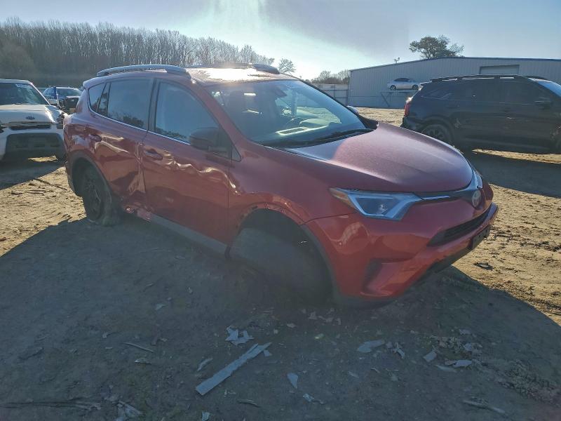 Фото 4 - TOYOTA RAV4