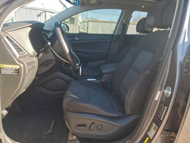 Фото 7 - HYUNDAI TUCSON