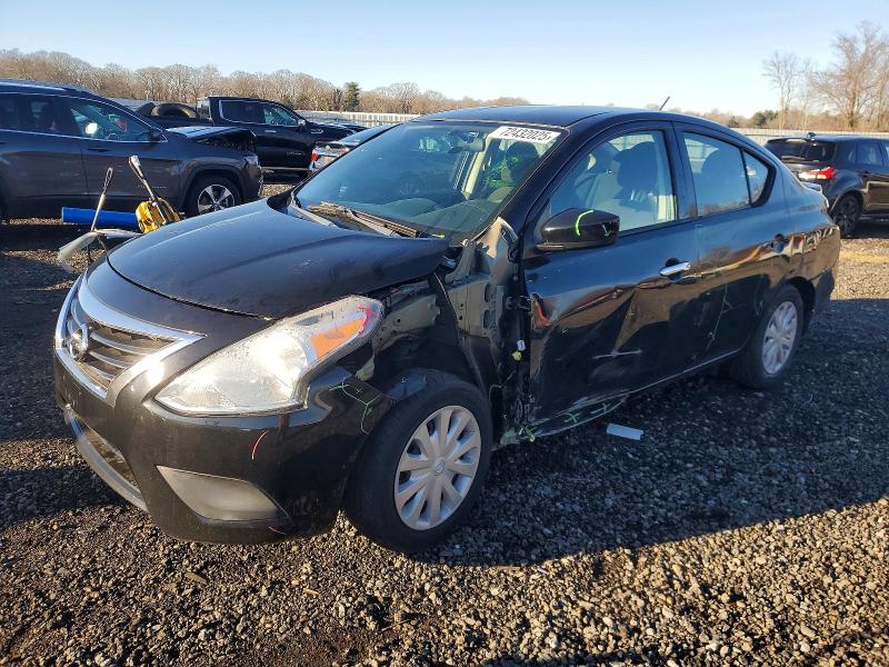Фото 1 - NISSAN VERSA