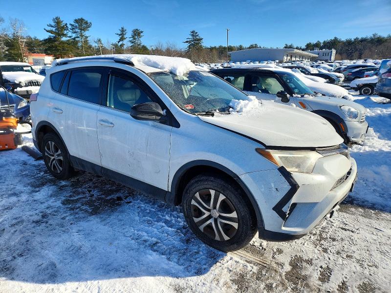 Фото 4 - TOYOTA RAV4