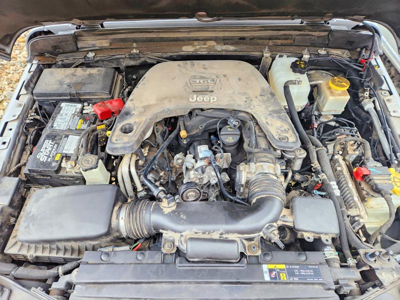 Фото 12 - JEEP GLADIATOR