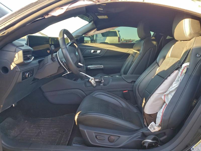 Фото 7 - FORD MUSTANG