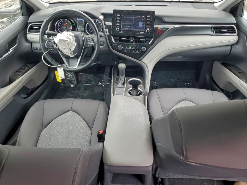 Фото 8 - TOYOTA CAMRY