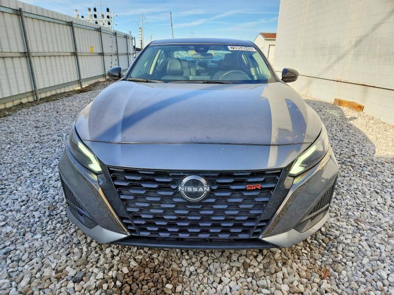 Фото 5 - NISSAN ALTIMA