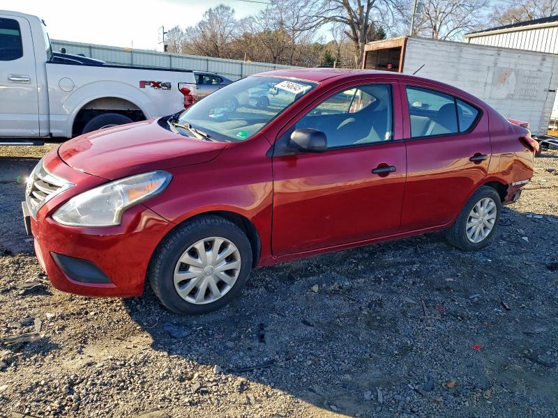 Фото 1 - NISSAN VERSA