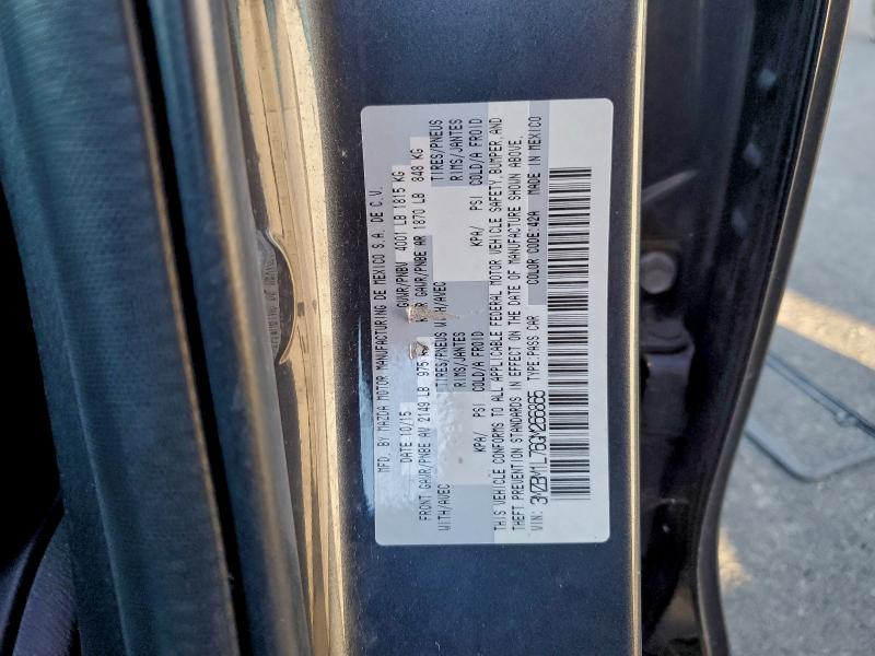 Фото 12 - MAZDA 3