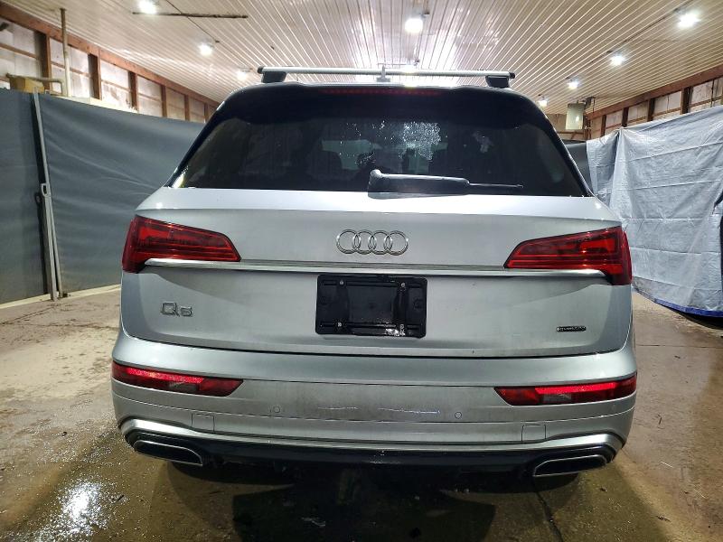 Фото 6 - AUDI Q5