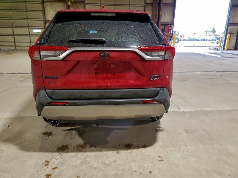 Фото 6 - TOYOTA RAV4