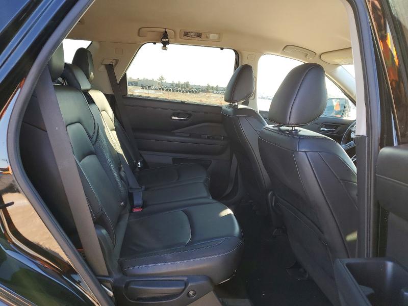 Фото 11 - NISSAN PATHFINDER