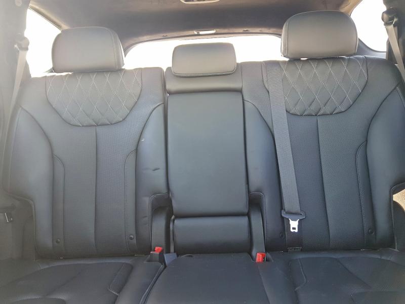 Фото 10 - HYUNDAI SANTA FE