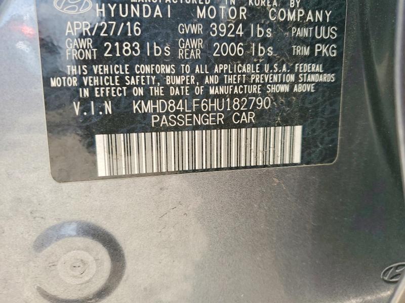 Фото 12 - HYUNDAI ELANTRA