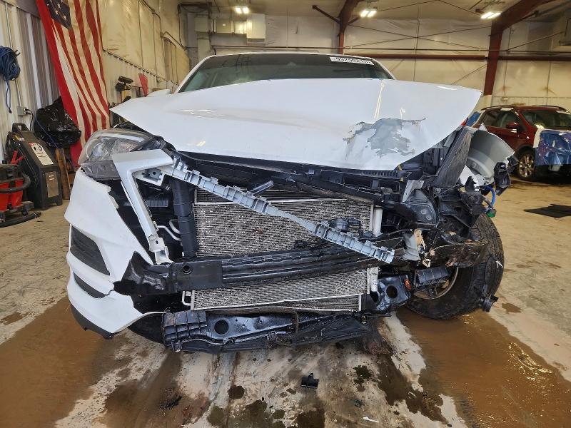 Фото 5 - HYUNDAI TUCSON