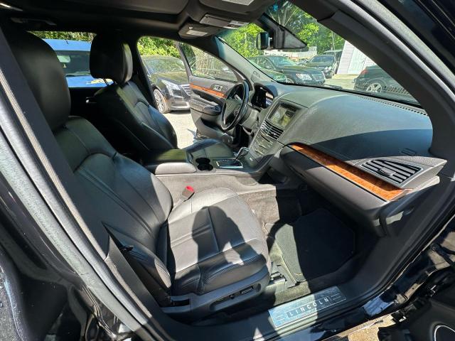 Фото 5 - LINCOLN MKT