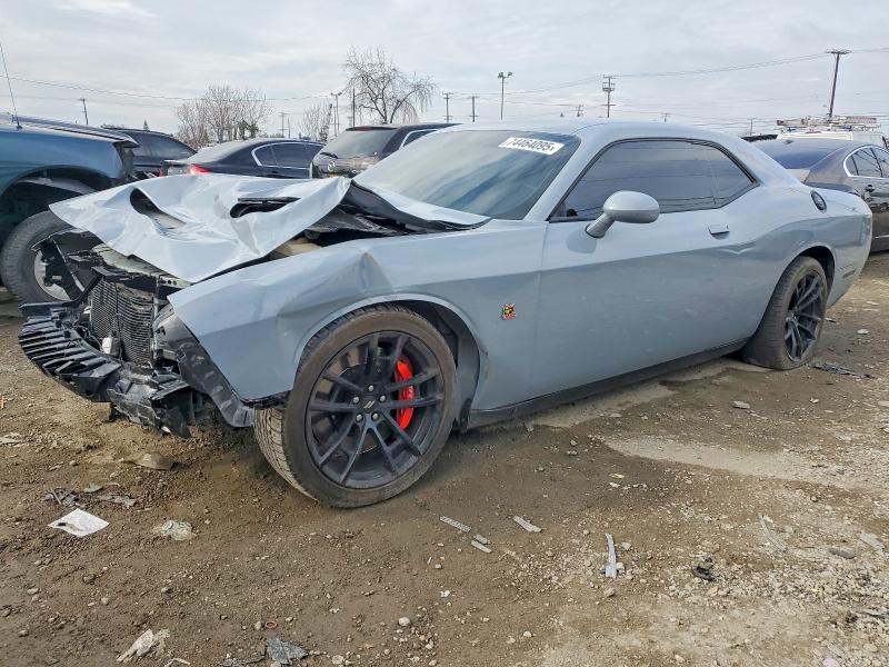 Фото 1 - DODGE CHALLENGER