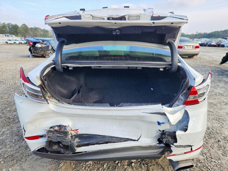 Фото 6 - HYUNDAI SONATA