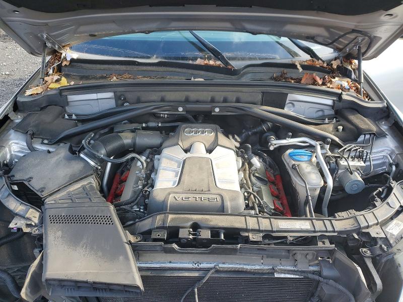 Фото 12 - AUDI Q5