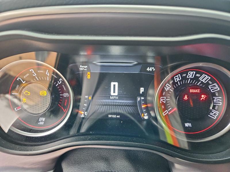 Фото 9 - DODGE CHALLENGER