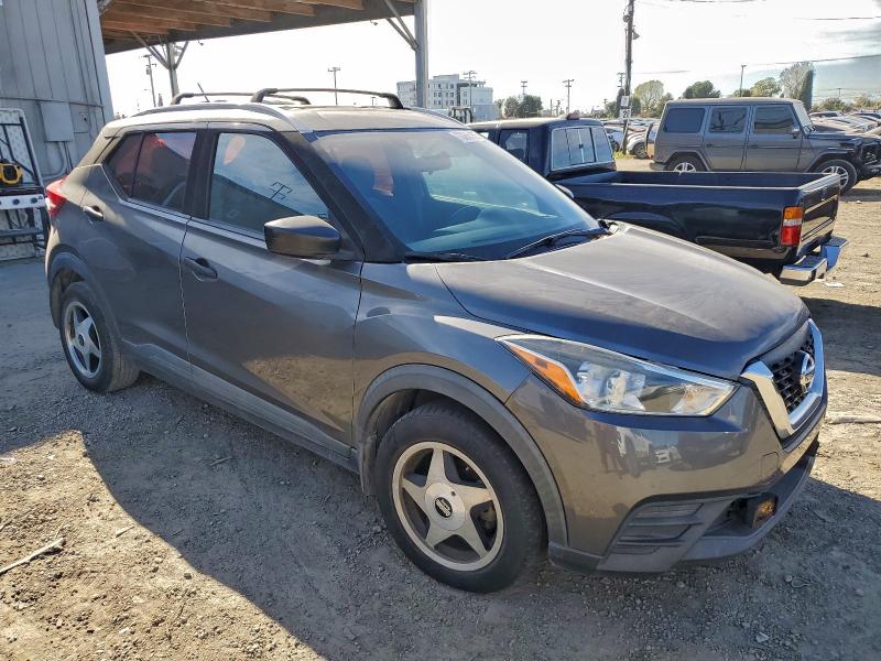 Фото 4 - NISSAN KICKS