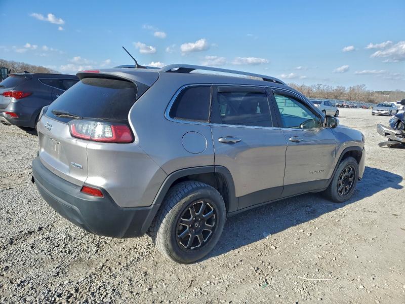 Фото 3 - JEEP GRAND CHER