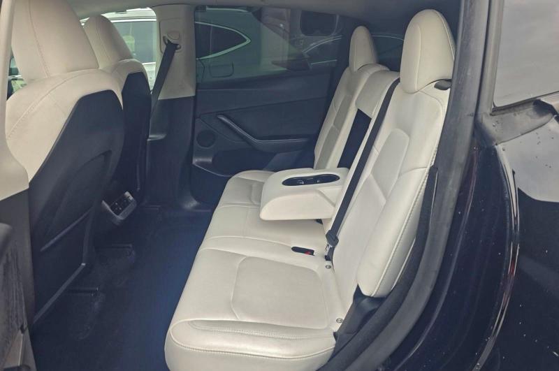Фото 6 - TESLA MODEL Y