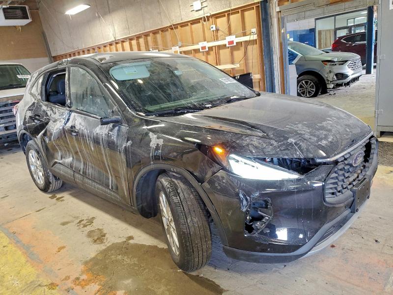 Фото 4 - FORD ESCAPE ACT