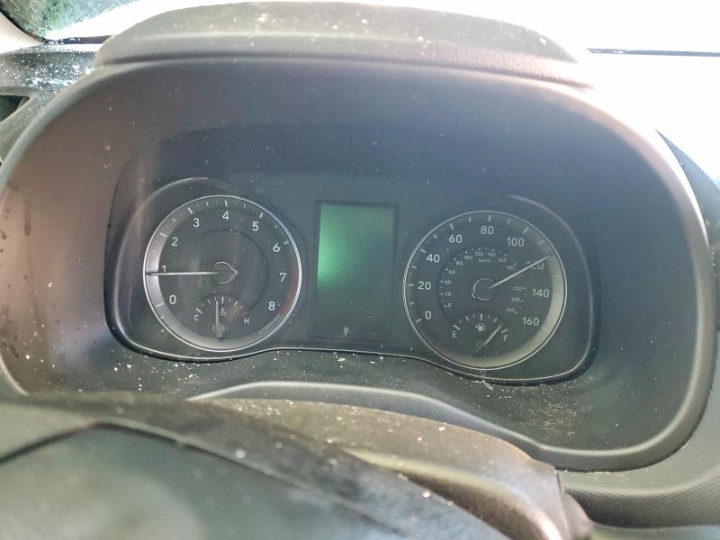 Фото 9 - HYUNDAI KONA