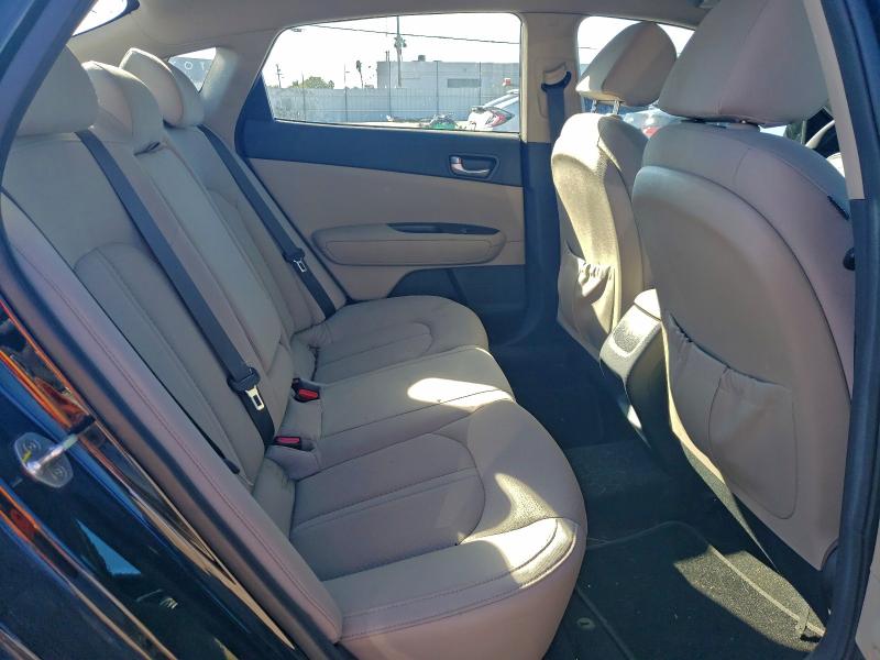 Фото 10 - KIA OPTIMA