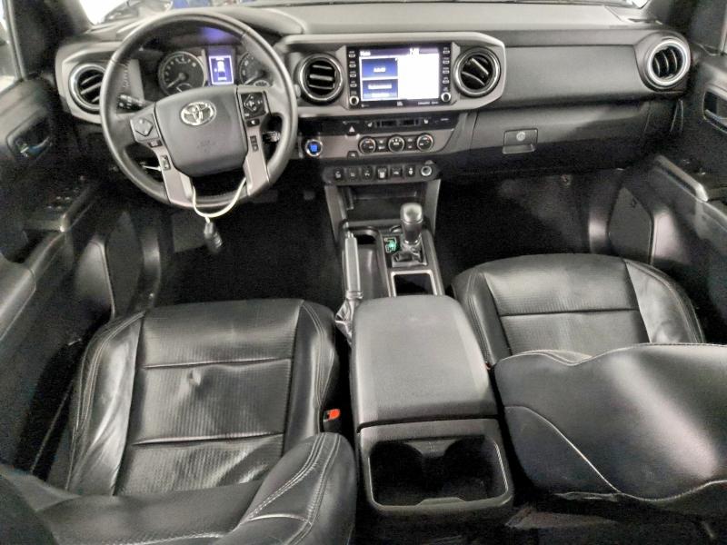 Фото 8 - TOYOTA TACOMA